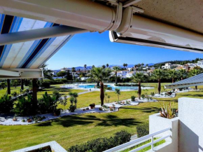 Гостиница Balcones del Chaparral in Mijas , Costa des sol .  Михас